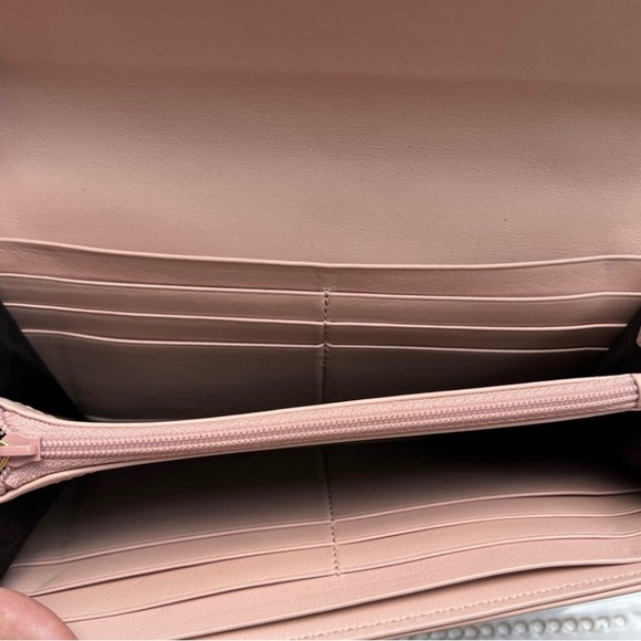 Gucci Calfskin Matelasse GG Marmont Continental🩷🩷🩷 Perfect Pink💛💛💛 - Picture 3 of 8